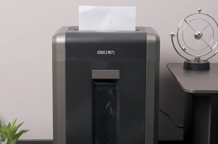 Máy cắt giấy et099