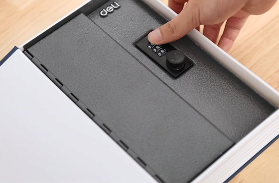 01 hộp sách Deli et647