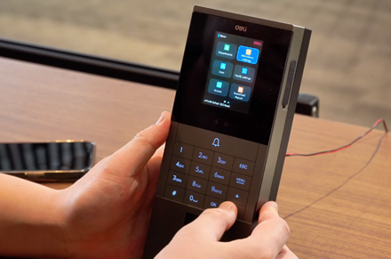 Máy kiểm soát truy cập Deli es602 SDK